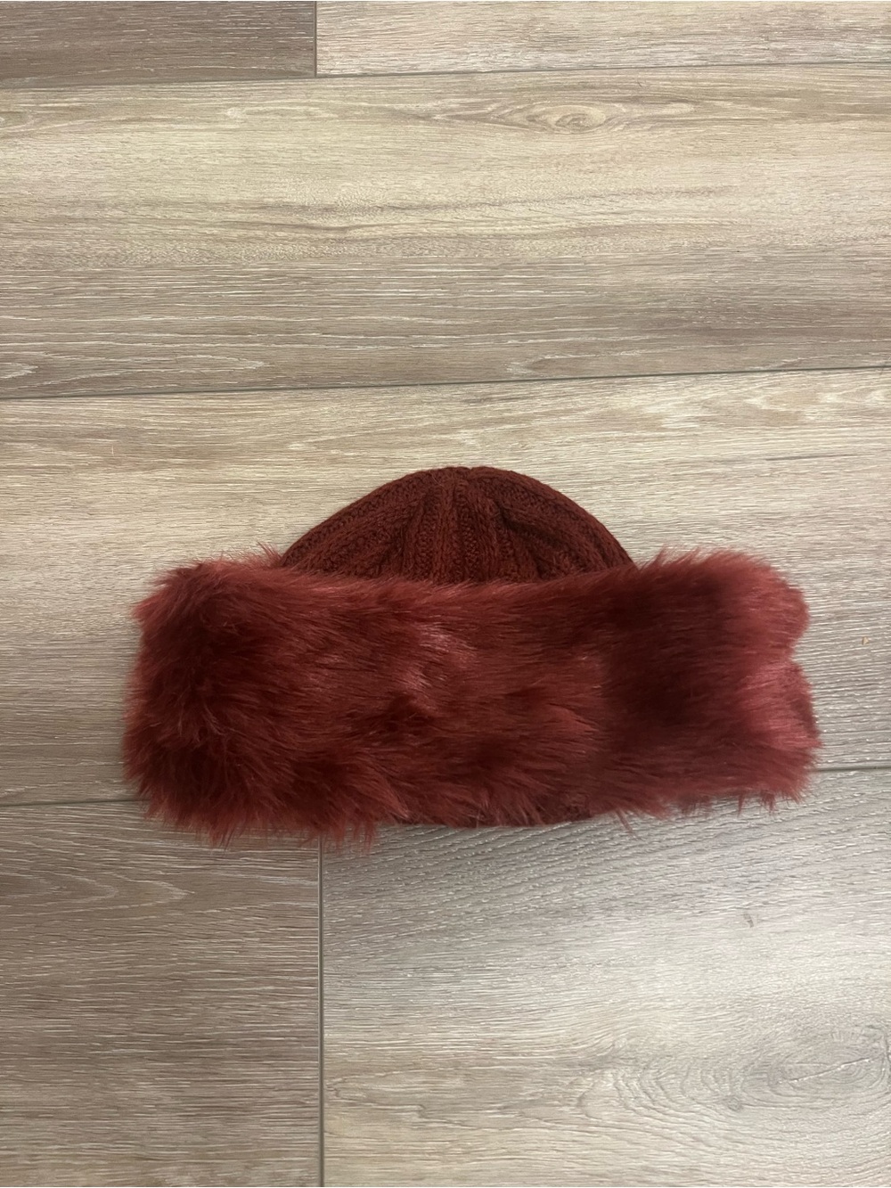 Plush Faux Fur Trim Knit Beanie in Rust